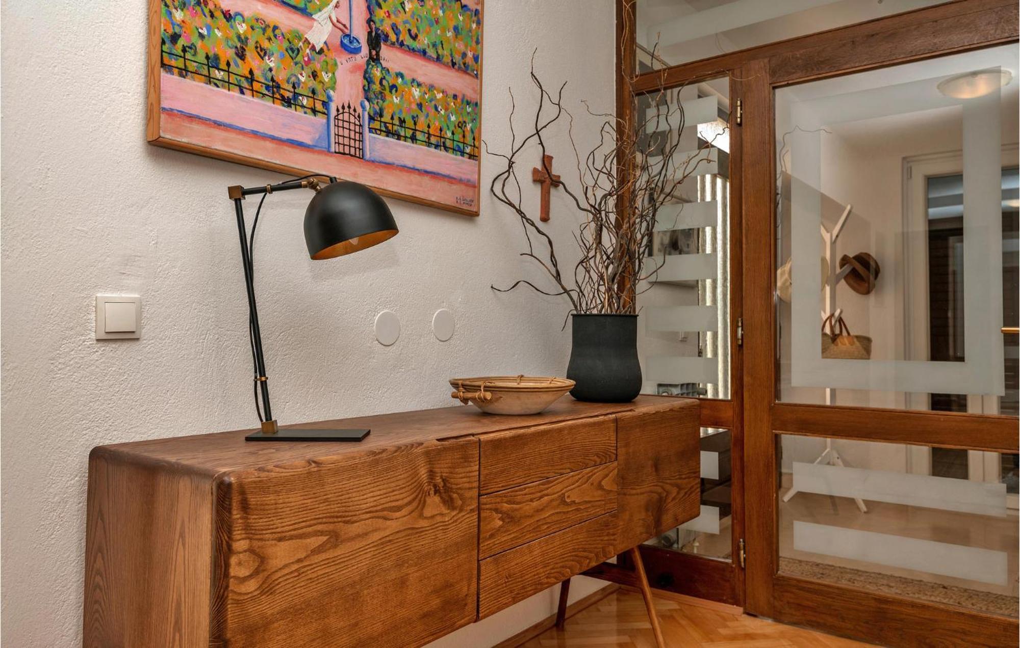 3 Bedroom Gorgeous Home In Makarska Dış mekan fotoğraf