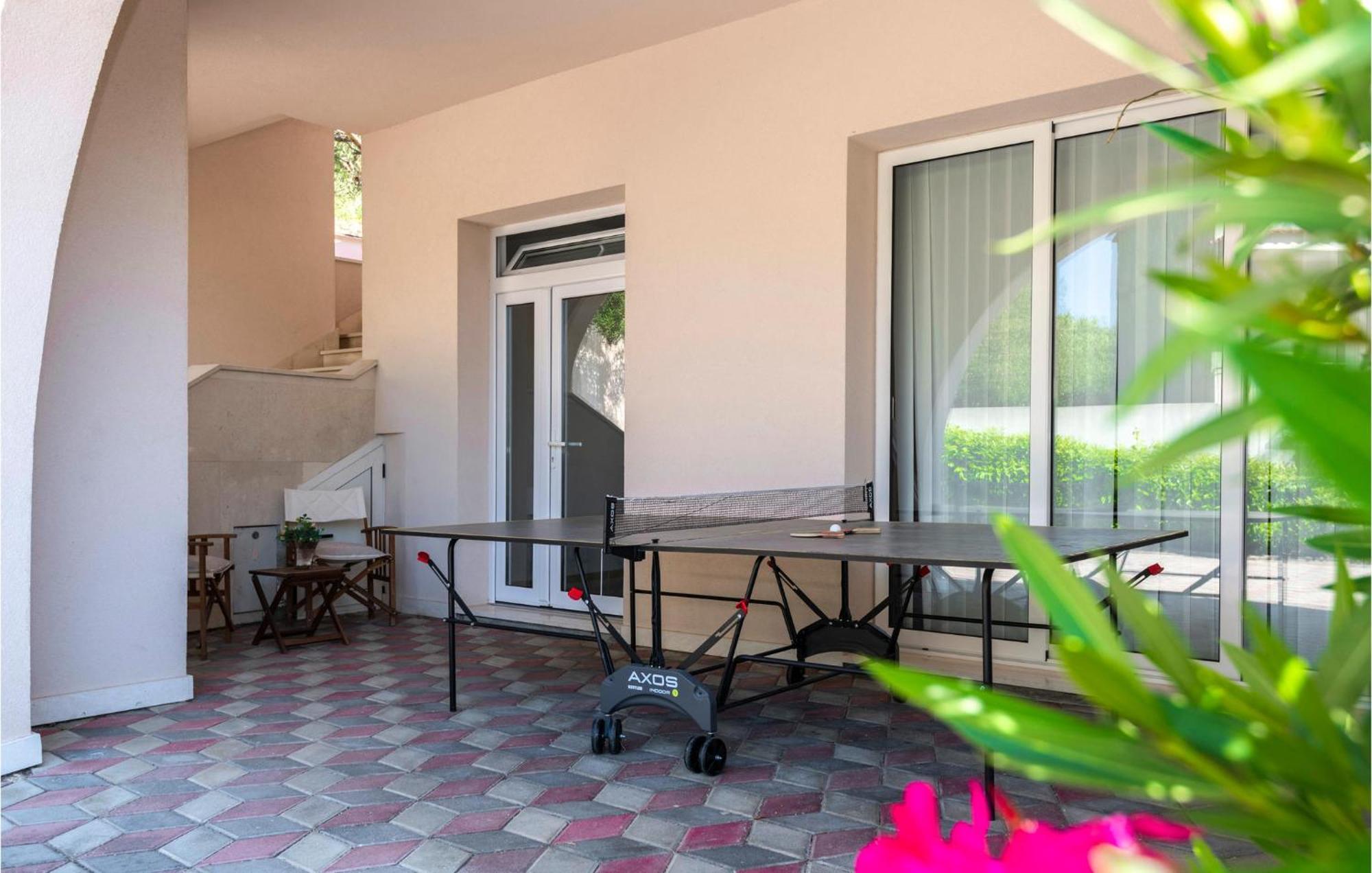 3 Bedroom Gorgeous Home In Makarska Dış mekan fotoğraf