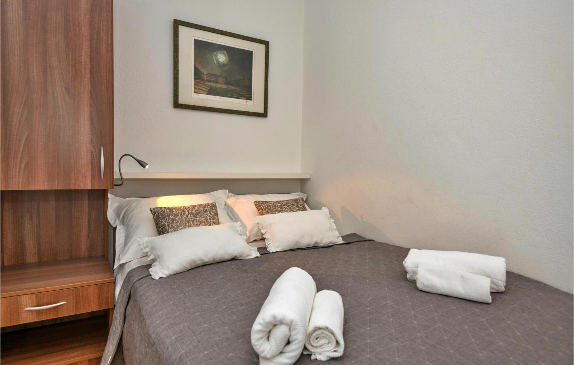 3 Bedroom Gorgeous Home In Makarska Dış mekan fotoğraf